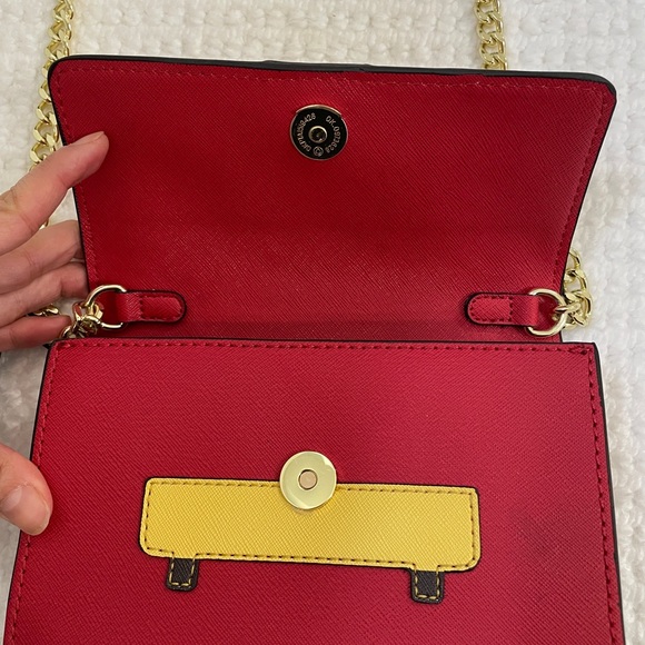 NWT KARL LAGERFELD PARIS Red Maybelle Camera NYC Taxi Mini Crossbody Bag - Picture 9 of 13